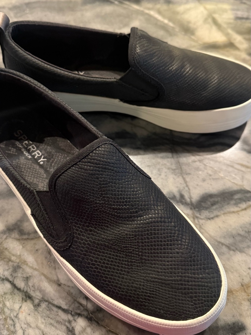 Sperry Crest Twin Gore Black Snake Platform Slip On Sneakers Women’s STS87818